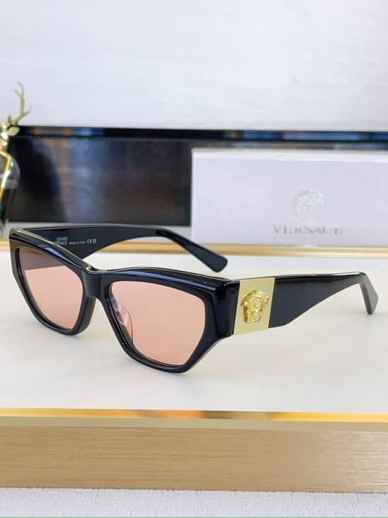 Picture of Versace Sunglasses _SKUfw80050204fw